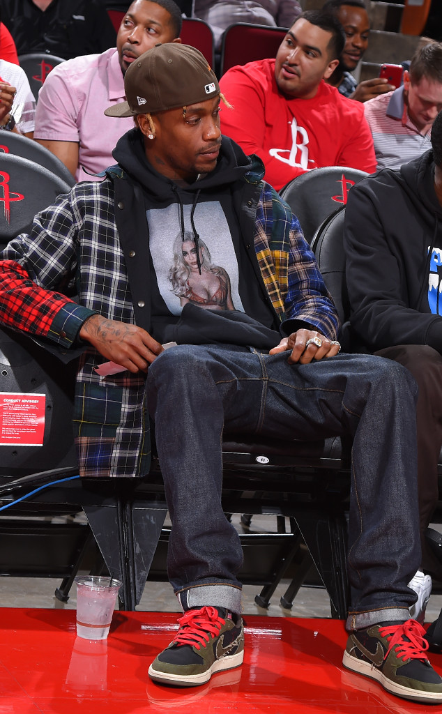 Travis Scott Literally Keeps Kylie Jenner Close To His Heart Amid